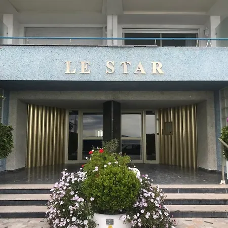 公寓 Exclusive Seafront Gem - Direct Beach Access - Terrace - Private Parking - 8 People - Juan-Les-Pins